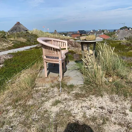 Meerblickhaus-hoppe-mit-panoramabank-auf-sylt * Hörnum