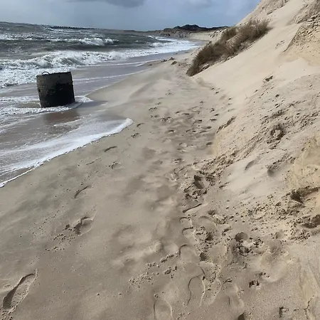 Meerblickhaus-hoppe-mit-panoramabank-auf-sylt